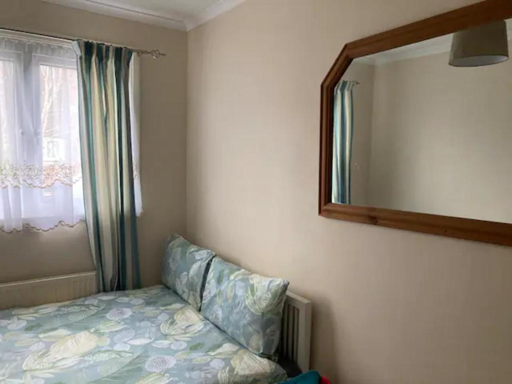 Eltar Hostle Hotel ลอนดอน ภายนอก รูปภาพ